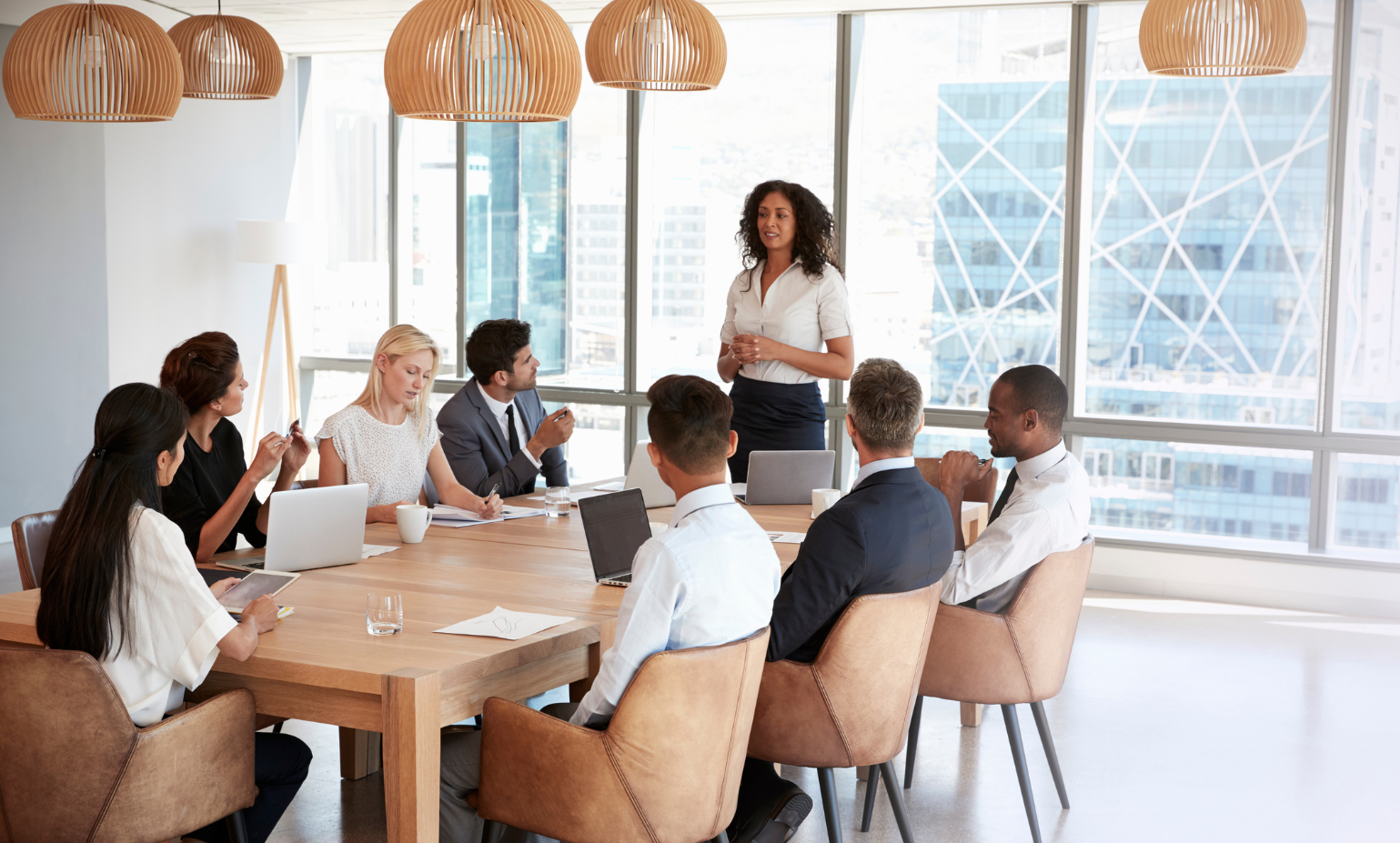 مقدمة إلى العمل غير الحكومي والإنساني